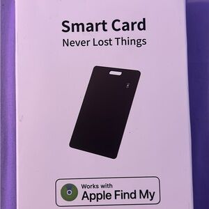 Slim Smart Card Tracker in Black